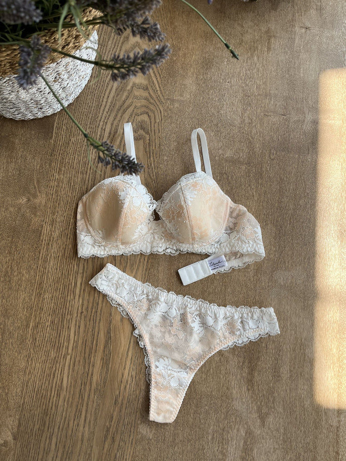 Lupin Thong | White