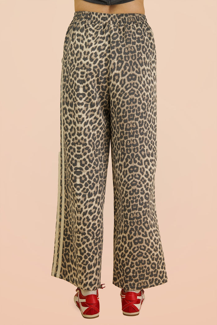 Made To Relax Leopard Drawstring Lounge Pants
