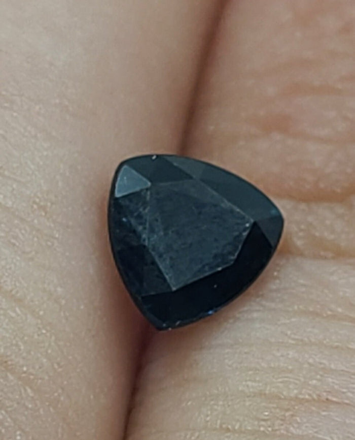 Sale!!!! 0.58ct Natural Midnight Blue Sapphire, 5mm Trillion Cut, VS Clarity loose stone, September Birthstone