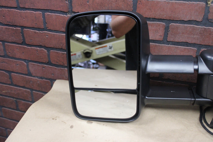 07-13 Chevrolet Silverado GMC Sierra RH LH Towing Heated Signal Mirror Set