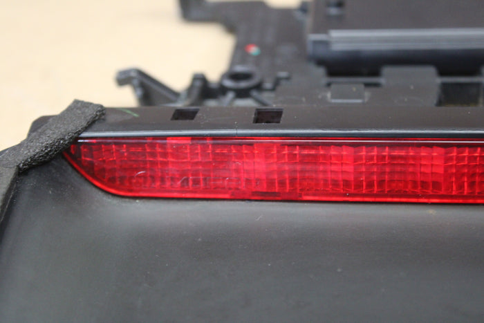15-23 CHARGER REAR 3RD HIGH MOUNT BRAKE STOP LIGHT OEM 68213149AE