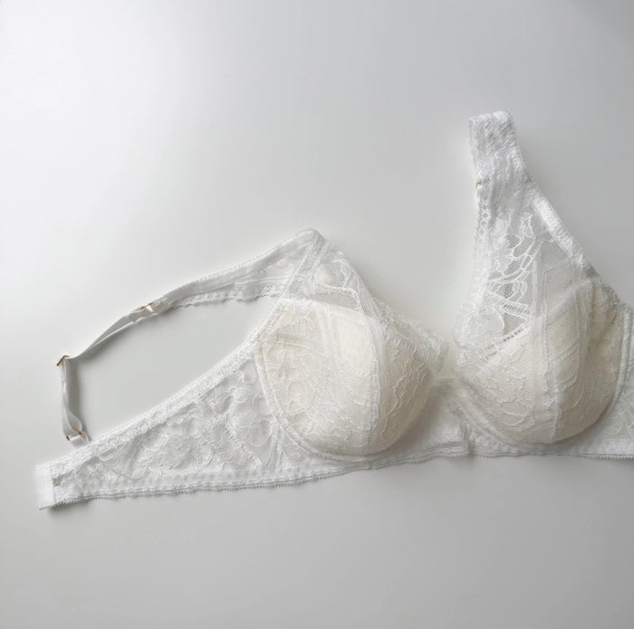 Amary Plunge Underwire Bra | White