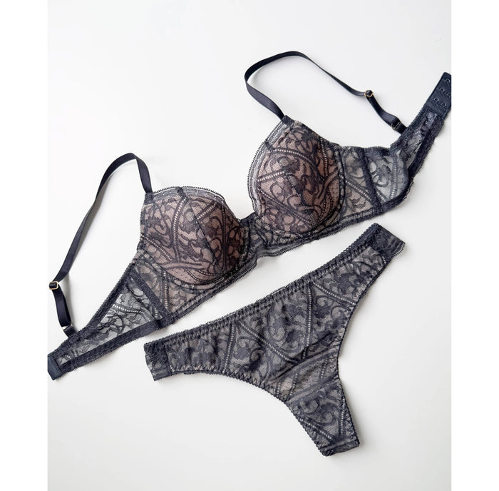 Amary Thong | Charcoal (Pink lining)