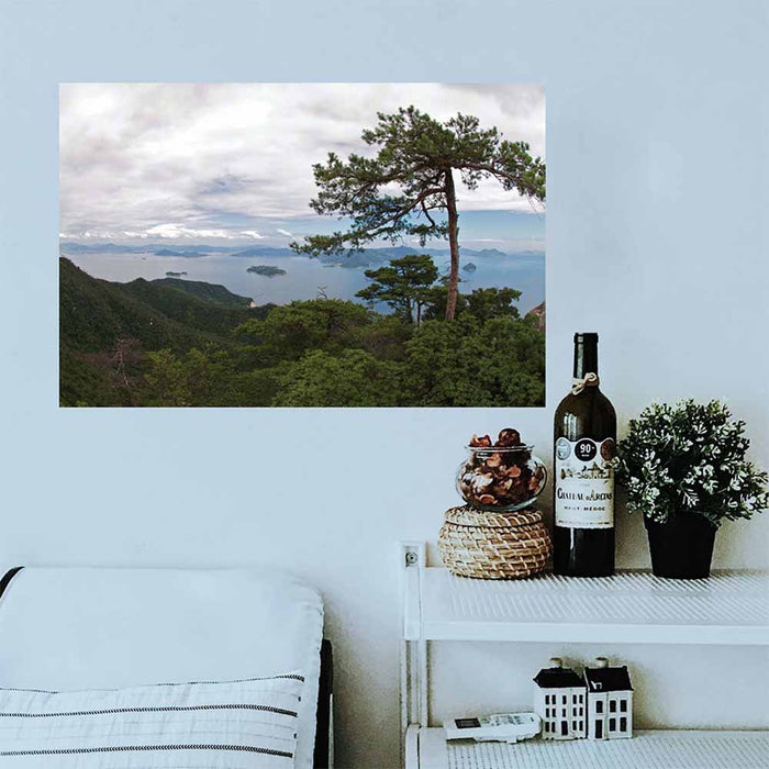24 inch Island Hideaway Decal Installed Above Shelf