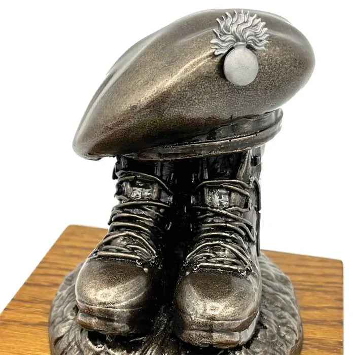 Pewter Badge / Grenadier Guards