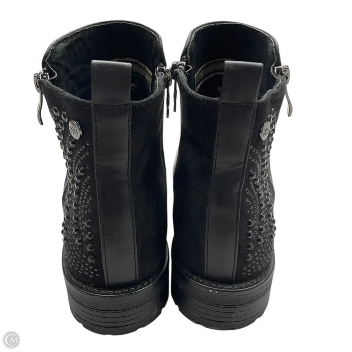 Boots Ankle Flats By Xti In Black, Size: 8.5