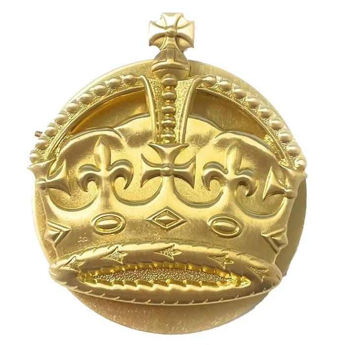 British Army WO2 Brass Crown with backing plate, featuring a detailed embossed design. Made from brass with a polished finish, ideal for uniform insignia. Kings Tudor Crown from  John Bull Clothing