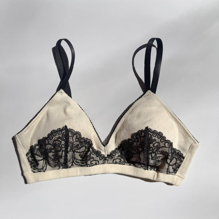 Cotelia Triangle Bralette | Ivory