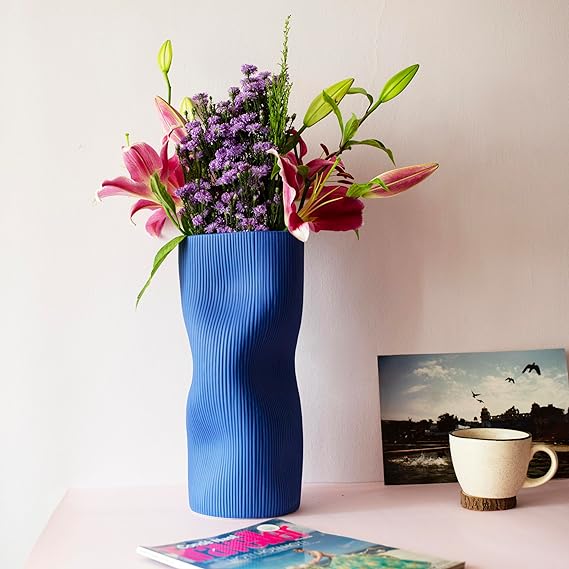 Premium modern wooden floor vase