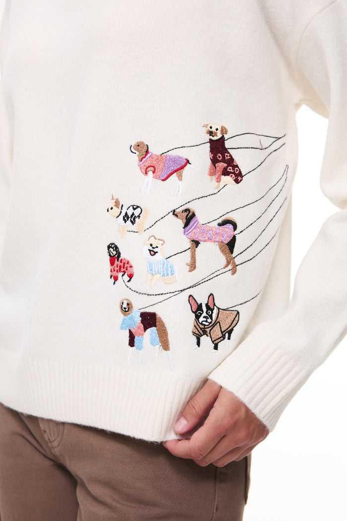 Embroidered scene crewneck, Cream