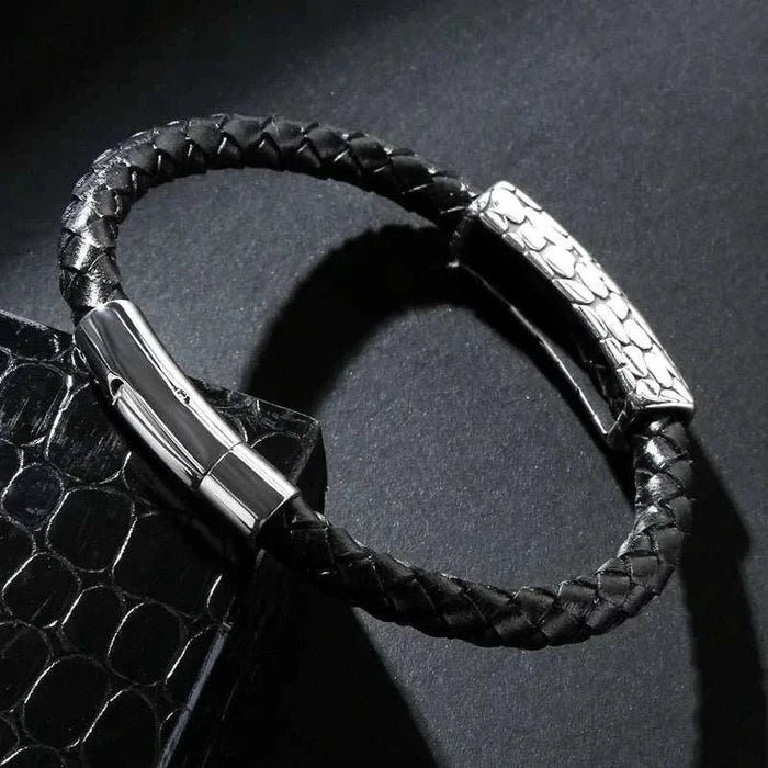 Genuine leather braided bracelet - AntoniosClothing - Green