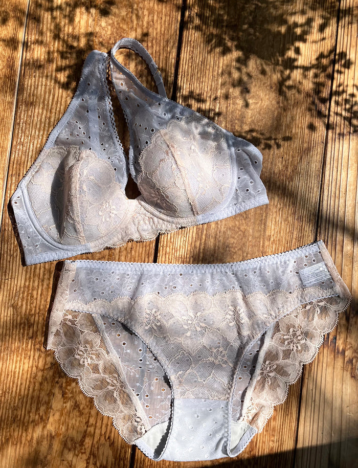 Jasmine Plunge Underwire Bra | Pale Blue