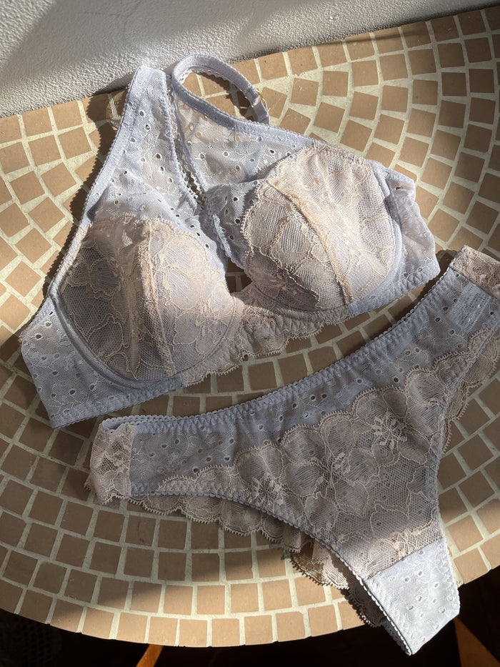 Jasmine Plunge Underwire Bra | Pale Blue