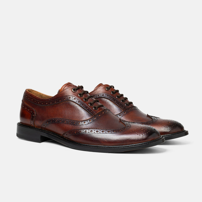 JUNCAL oxford brogue london vista trasera elegancia clásica
