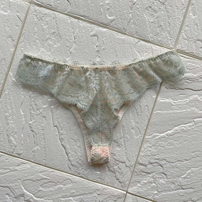 Lilac Thong | Mint Blue