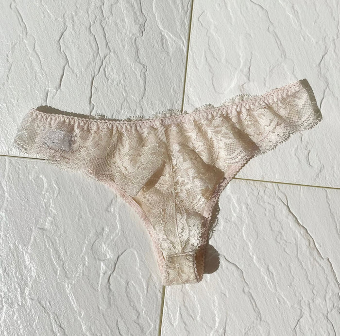 Lilac Thong | Vanilla