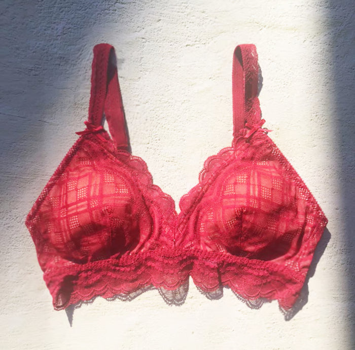 Love Triangle Bralette | Red