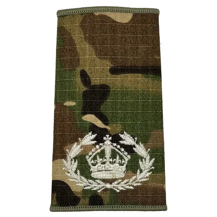 WO2 RQMS - Crown & Laurel Wreath with Kings Crown