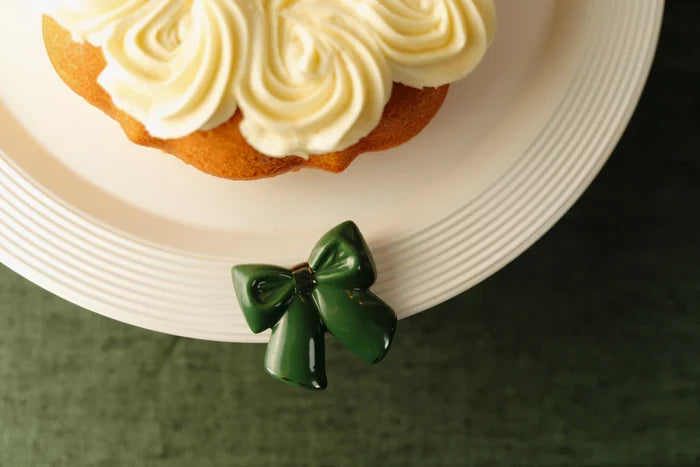 Nora Fleming Mini Green and Silver Bow