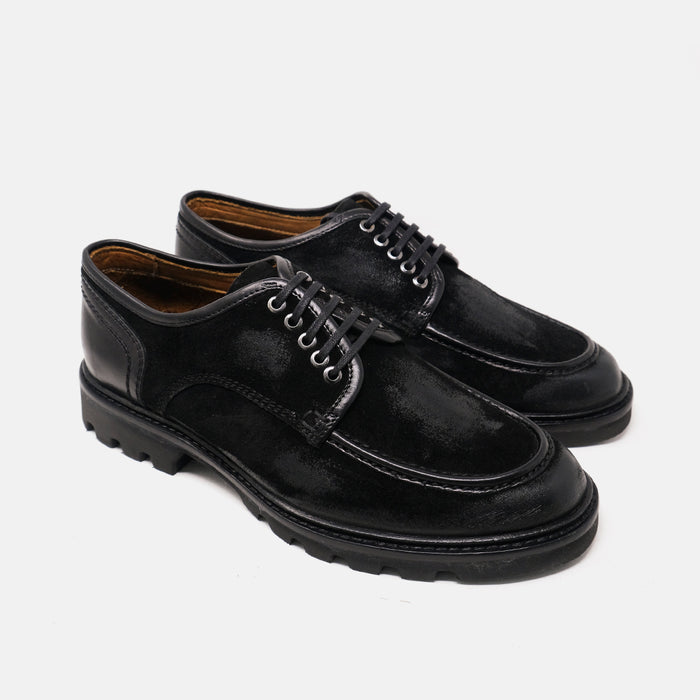 ORILLO derby negro vista trasera suela robusta hecho a mano México