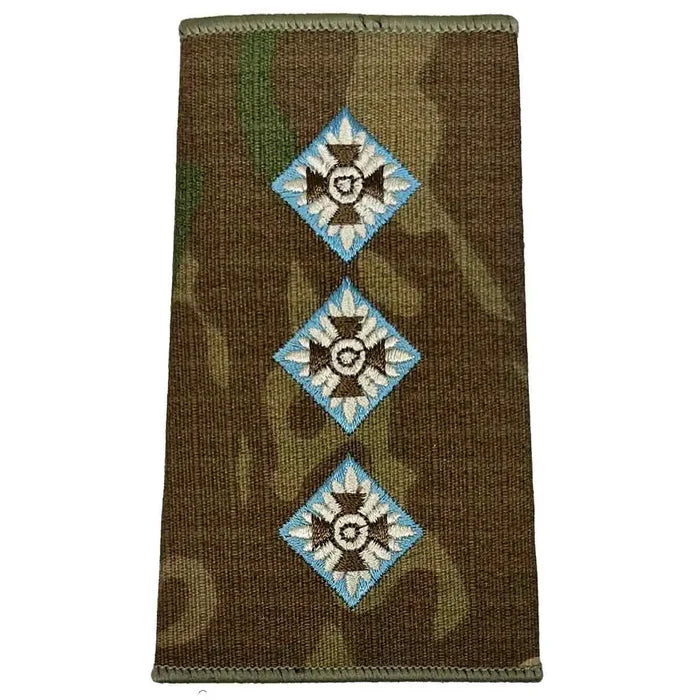 Parachute Regiment Officer Multicam Rank Slide with three pip insignias, designed for military uniforms in camouflage Cordura material. Captain from  John Bull Clothing