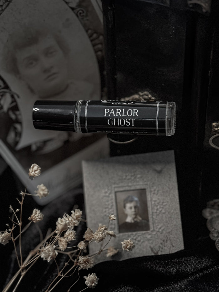 Parlor Ghost (bergamot, black tea, lavender)