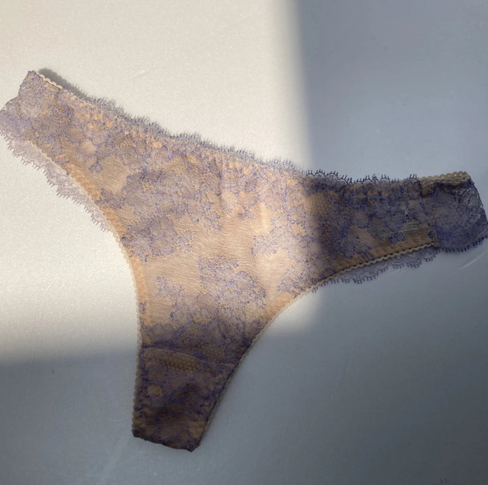 Poppy Thong | Lavender