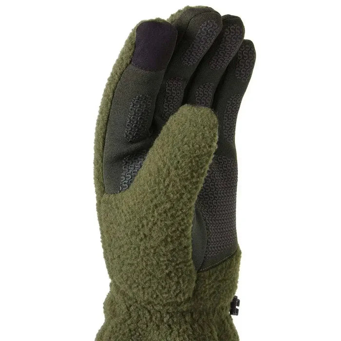 Close-up of green Sealskinz Hoveton Waterproof Sherpa Fleece Glove showing grippy palm and touchscreen thumb detail.  from  John Bull Clothing