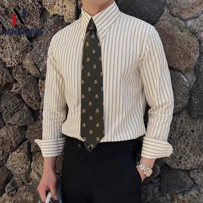 Slim-fit pointed collar striped shirt - AntoniosClothing - Black