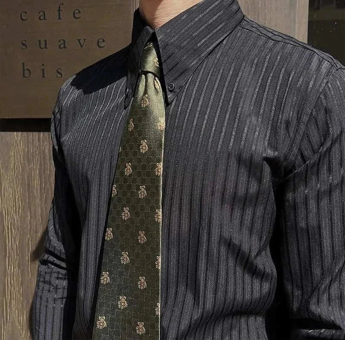 Slim-fit pointed collar striped shirt - AntoniosClothing - Brown