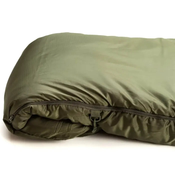 Close-up of Snugpak Elite 4 Sleeping Bag Olive Green zipper and Paratex fabric, highlighting durable and weather-resistant construction.  from  John Bull Clothing