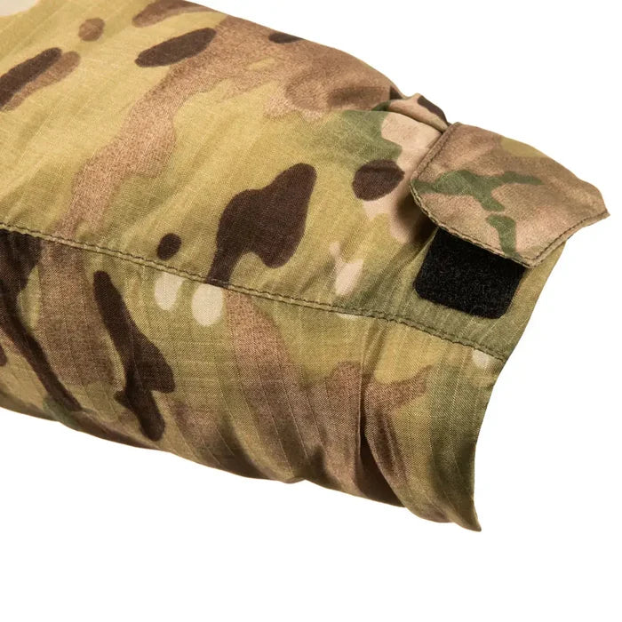 Detail of sleeve cuff with Velcro strap on Snugpak Spearhead Midweight Insulated Jacket WGTE Multicam for adjustable wrist fit.  from  John Bull Clothing