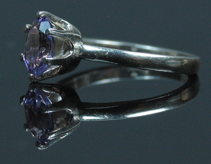 Solid Sterling Silver or Solid 14kt White or Yellow Gold 1ct Natural Amethyst 7x5 Oval Ring Size 7 Solitare VVS Eye Clean