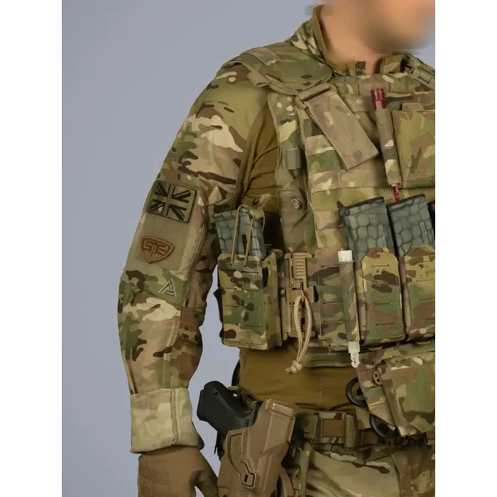 Spectre Single Mag Pouch Multicam with MP2 Insert on tactical vest for ammunition storage  from  John Bull Clothing