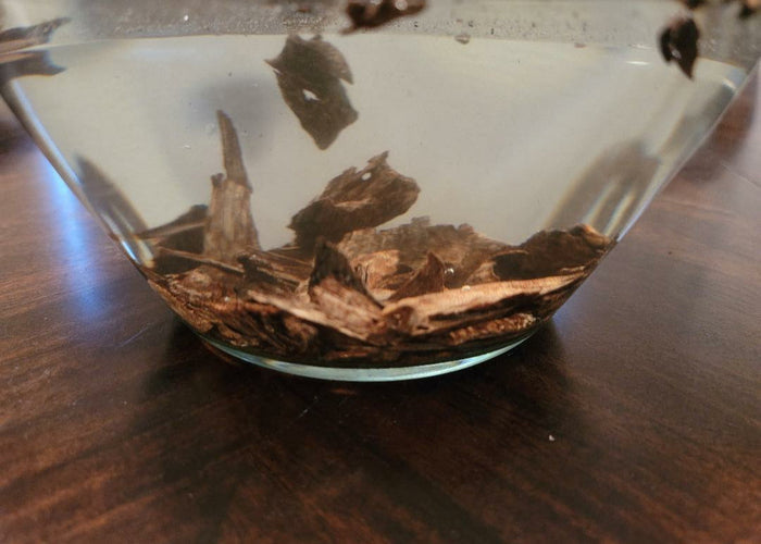 Vietnamese 100% wild, pure natural, sinking King agarwood, under the soil. - theperfumist